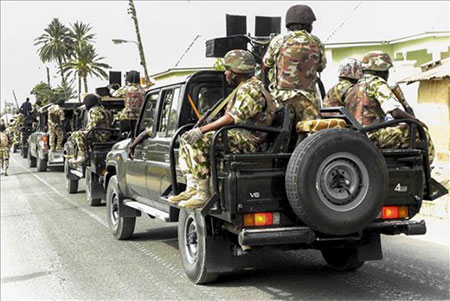El jefe del Ejército nigeriano sale ileso de una emboscada de Boko Haram